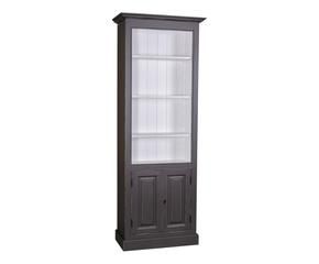 Hoge smalle kast met deur